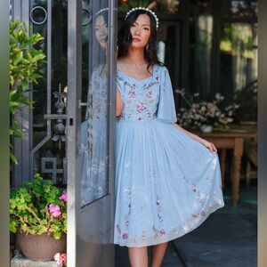 JessaKae Light Blue DewDrop Floral Midi Dress NWT